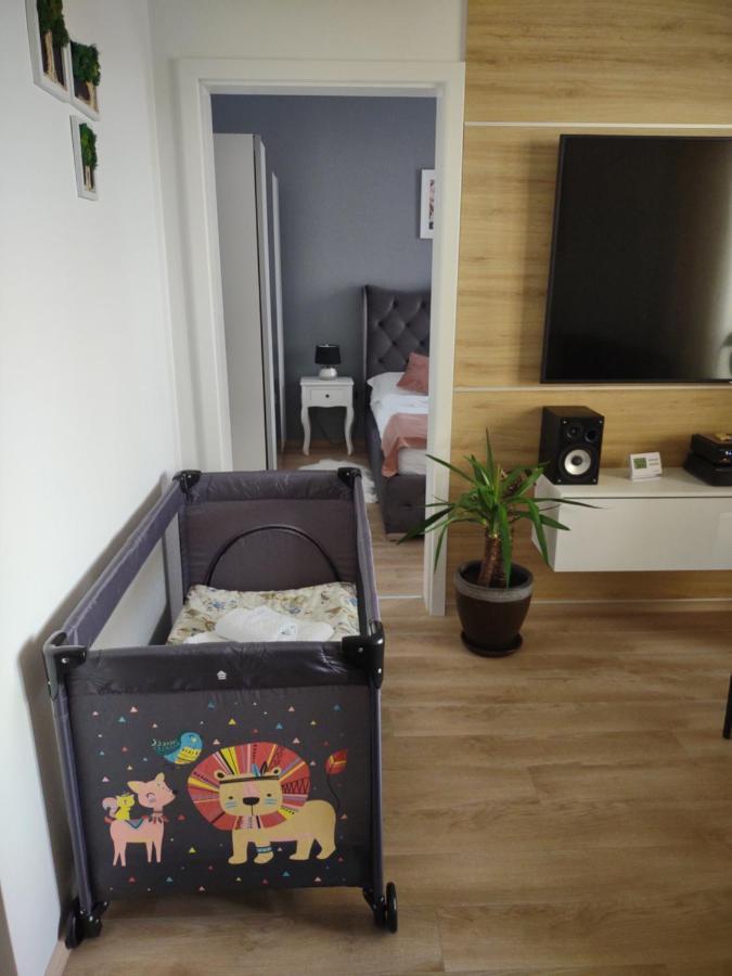 Karina Apartman Apartamento Dunajská Streda Exterior foto