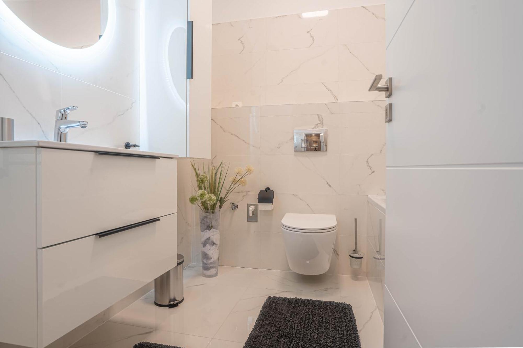 Karina Apartman Apartamento Dunajská Streda Exterior foto