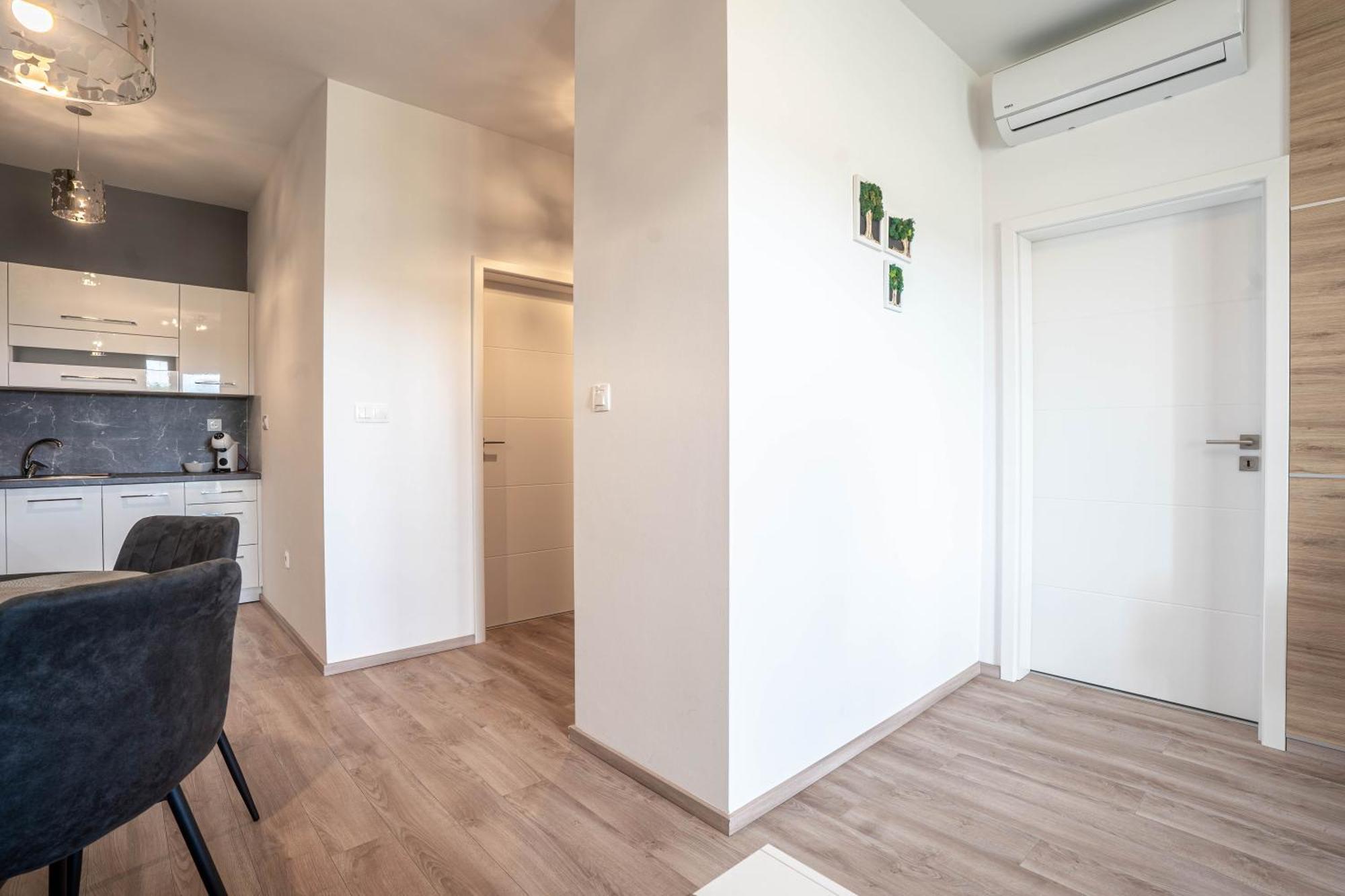 Karina Apartman Apartamento Dunajská Streda Exterior foto
